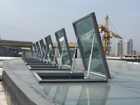 合肥屋頂電動天窗