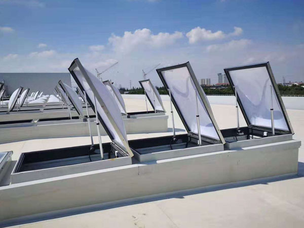 安徽電動(dòng)排煙天窗